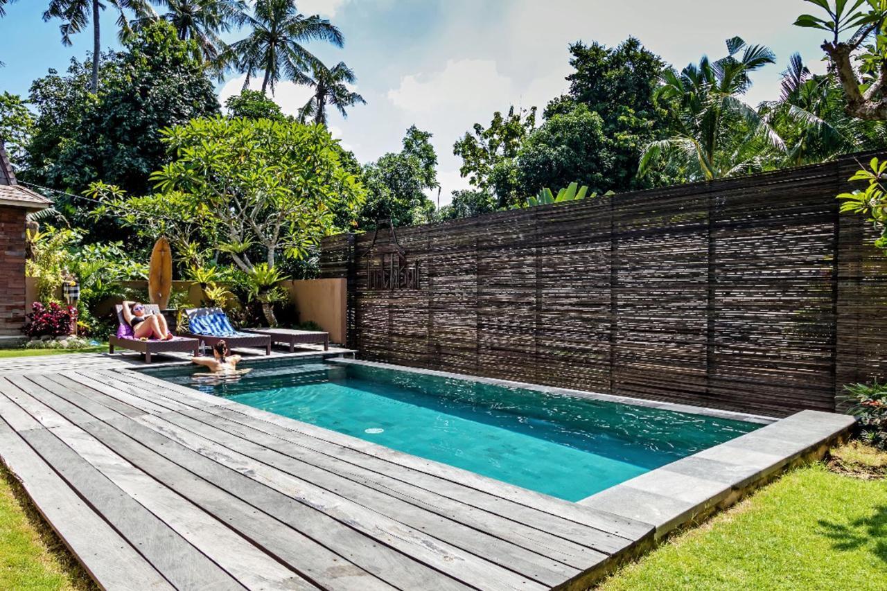 Indah Bali Guesthouse Canggu Exterior foto