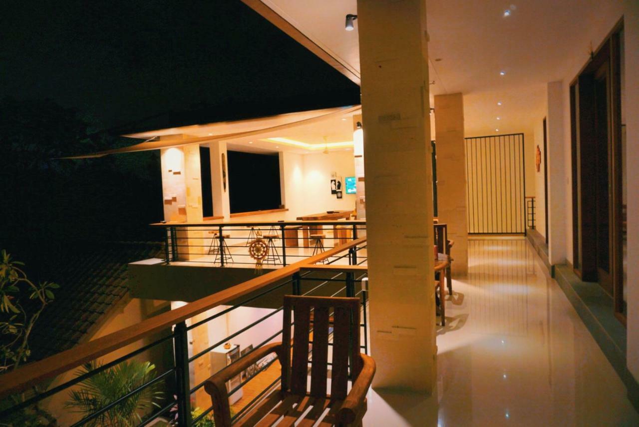 Indah Bali Guesthouse Canggu Exterior foto
